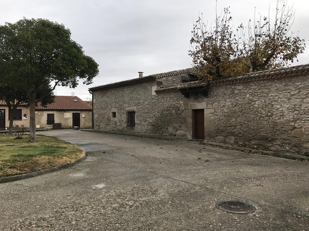 Hotel Rural La Muralla De Ledesma Exterior photo
